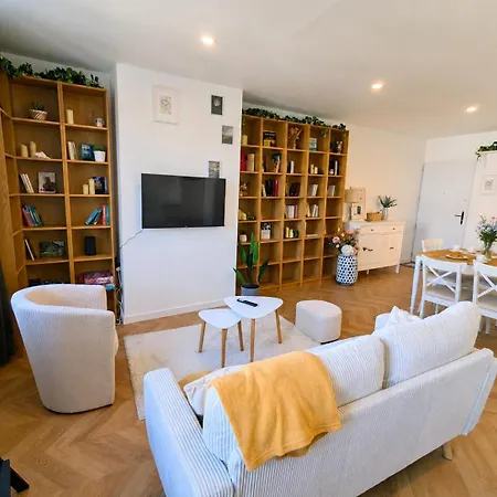 T3 61m2, Hypercentre, Vue Fontaine Chaude, Bureau Dax